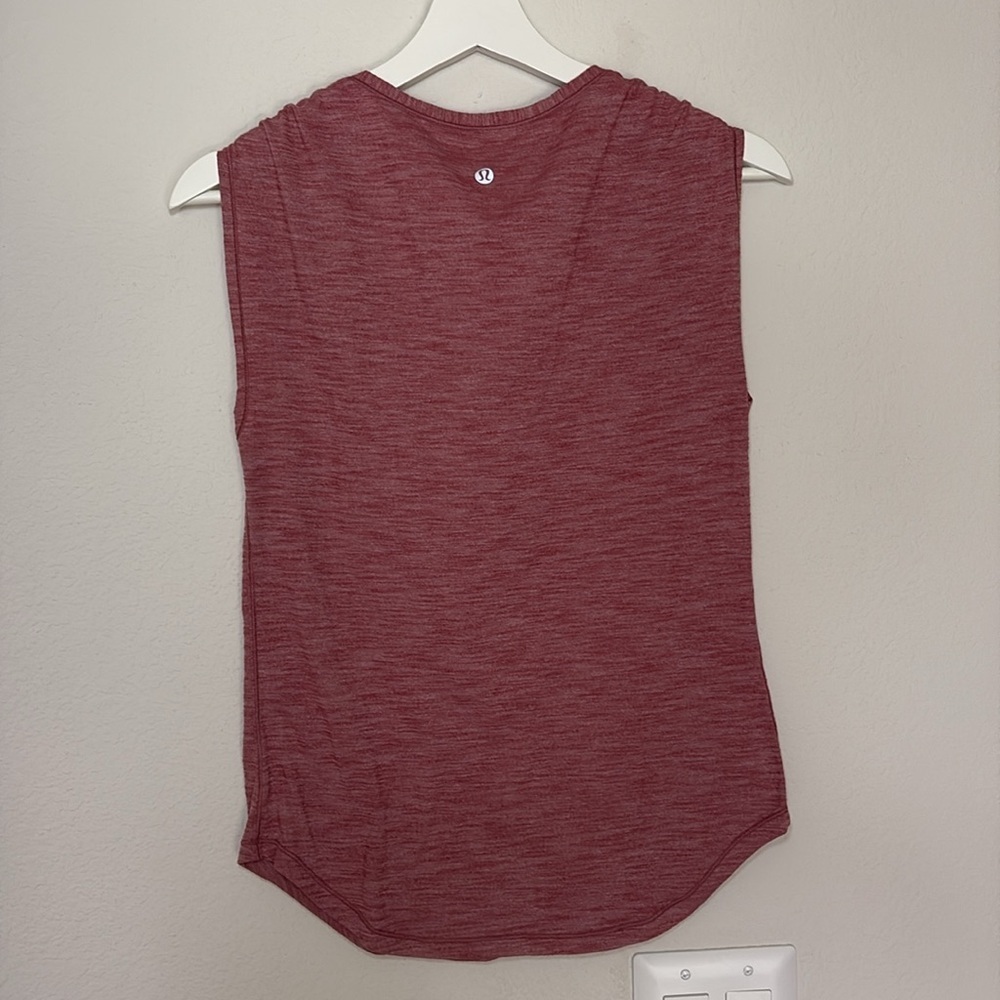 Lululemon Sweat Times Short Sleeve Top Shoulder Detail size 4 - Picture 6 of 6